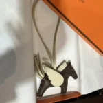 エルメス　ペガサスチャーム